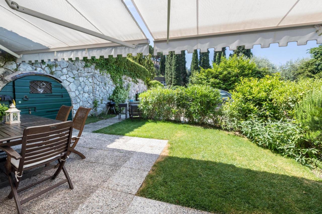 Residence La Mignon Oleandri Torri Del Benaco Εξωτερικό φωτογραφία